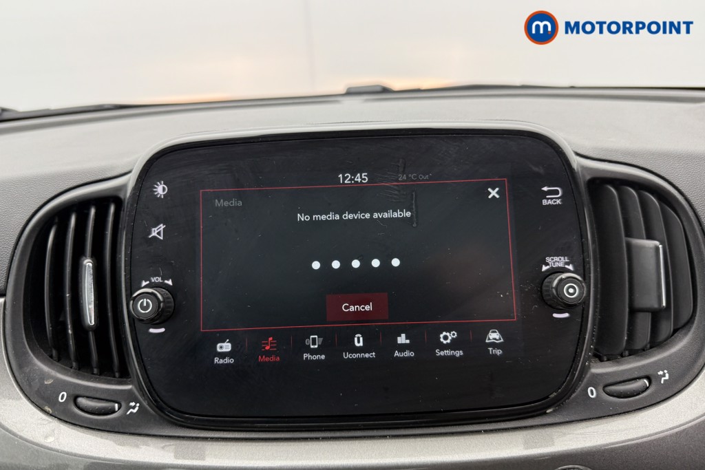 Fiat 500 Dolcevita Manual Petrol-Electric Hybrid Hatchback - Stock Number (1543133) - 6th supplementary image