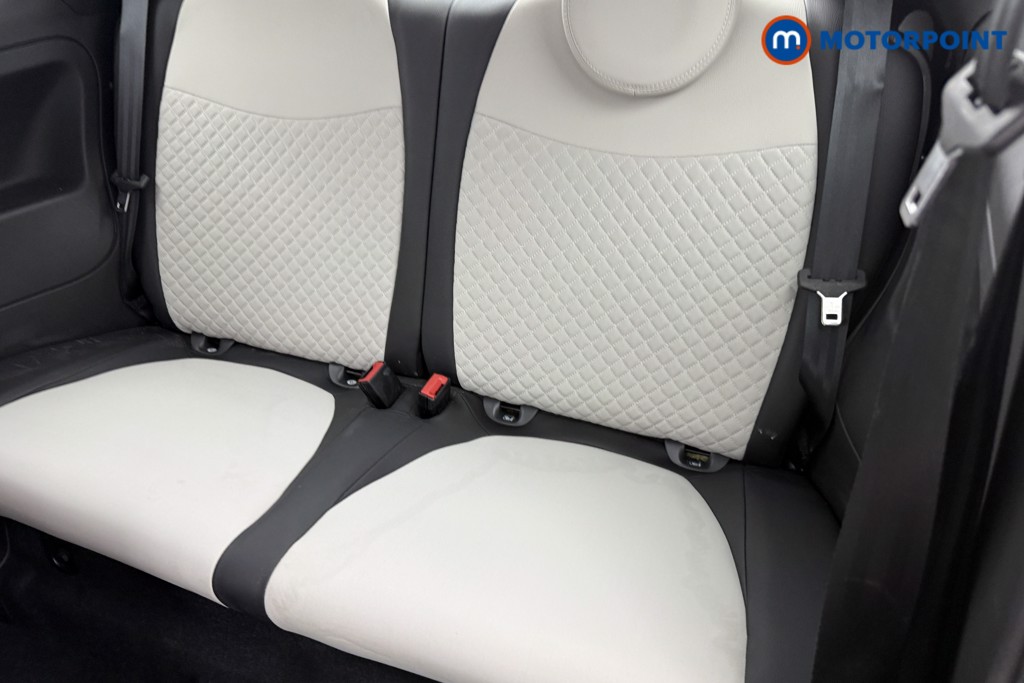 Fiat 500 Dolcevita Manual Petrol-Electric Hybrid Hatchback - Stock Number (1543133) - 18th supplementary image