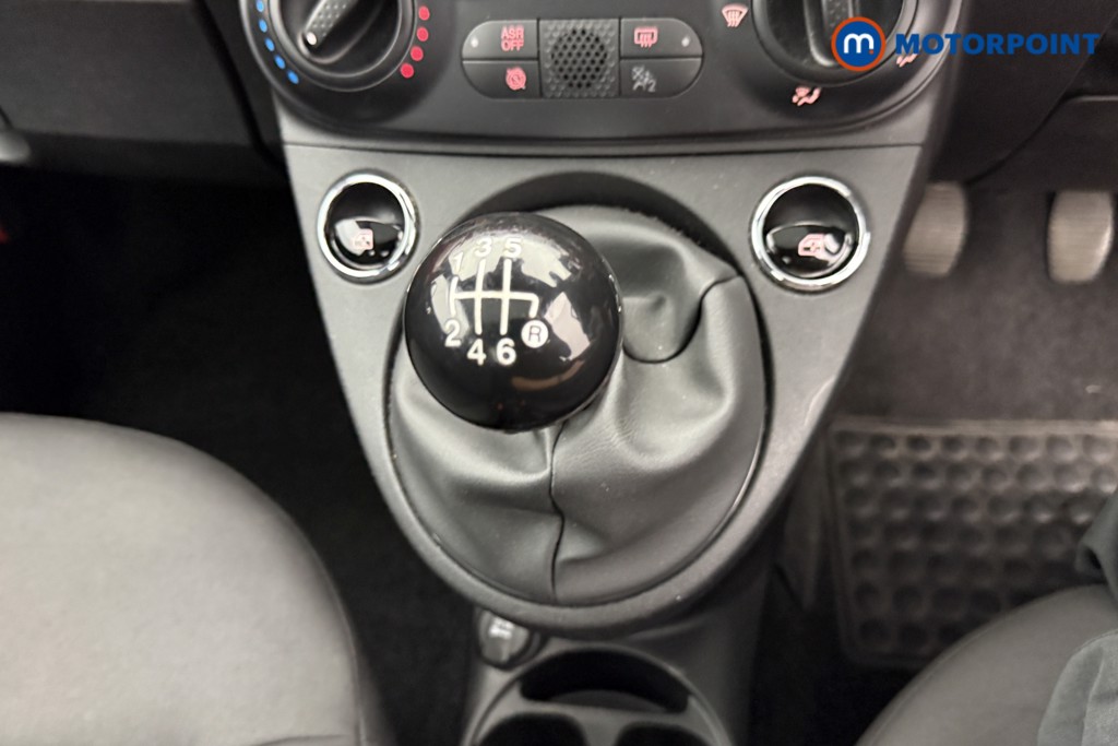 Fiat 500 1.0 Mild Hybrid 3Dr Manual Petrol-Electric Hybrid Hatchback - Stock Number (1546981) - 10th supplementary image