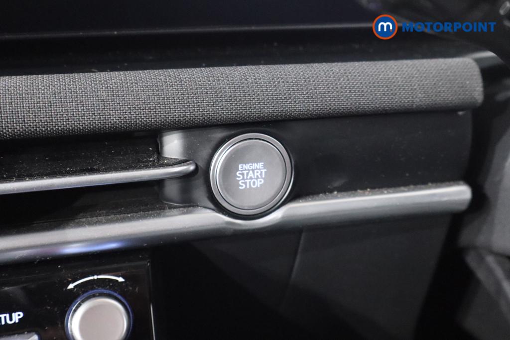 Hyundai Tucson Premium Manual Petrol SUV - Stock Number (1547623) - 6th supplementary image