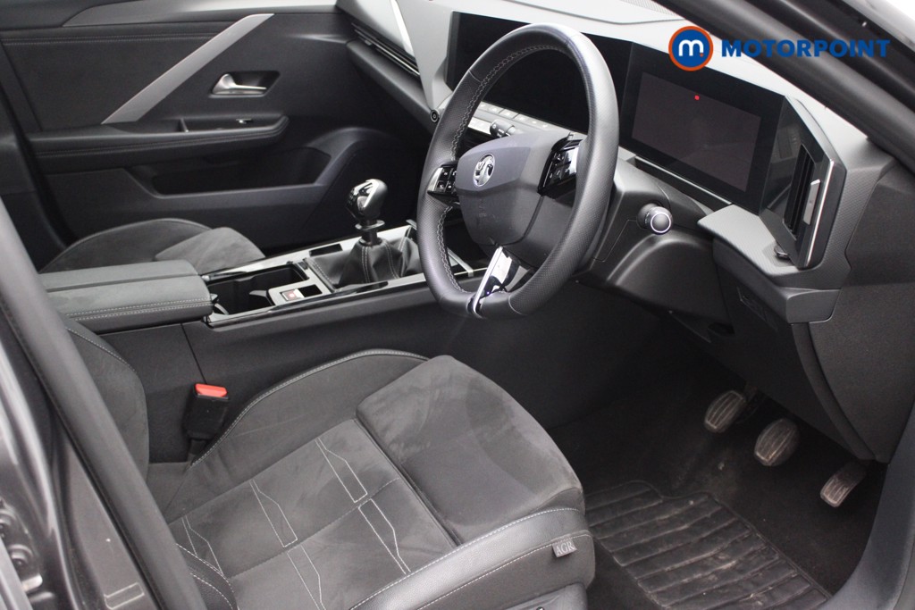 Vauxhall Astra Ultimate Manual Petrol Hatchback - Stock Number (1547836) - 3rd supplementary image