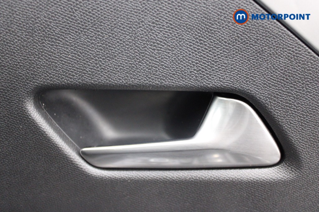Vauxhall Astra Ultimate Manual Petrol Hatchback - Stock Number (1547836) - 15th supplementary image