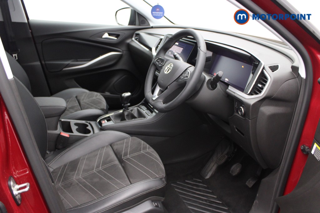 Vauxhall Grandland Ultimate Manual Petrol SUV - Stock Number (1547880) - 3rd supplementary image