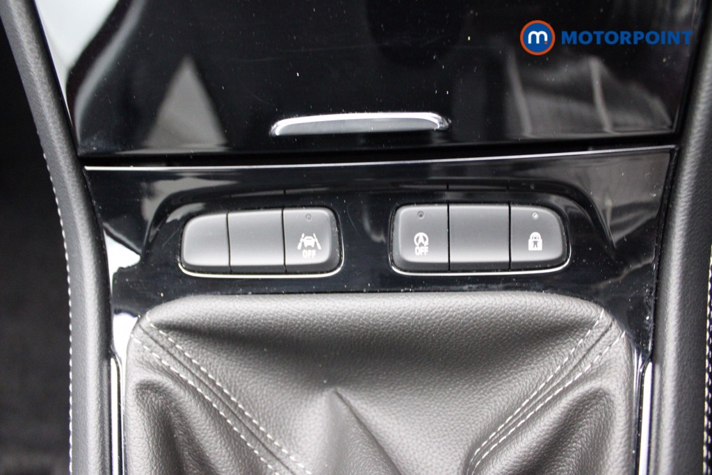 Vauxhall Grandland Ultimate Manual Petrol SUV - Stock Number (1547880) - 10th supplementary image