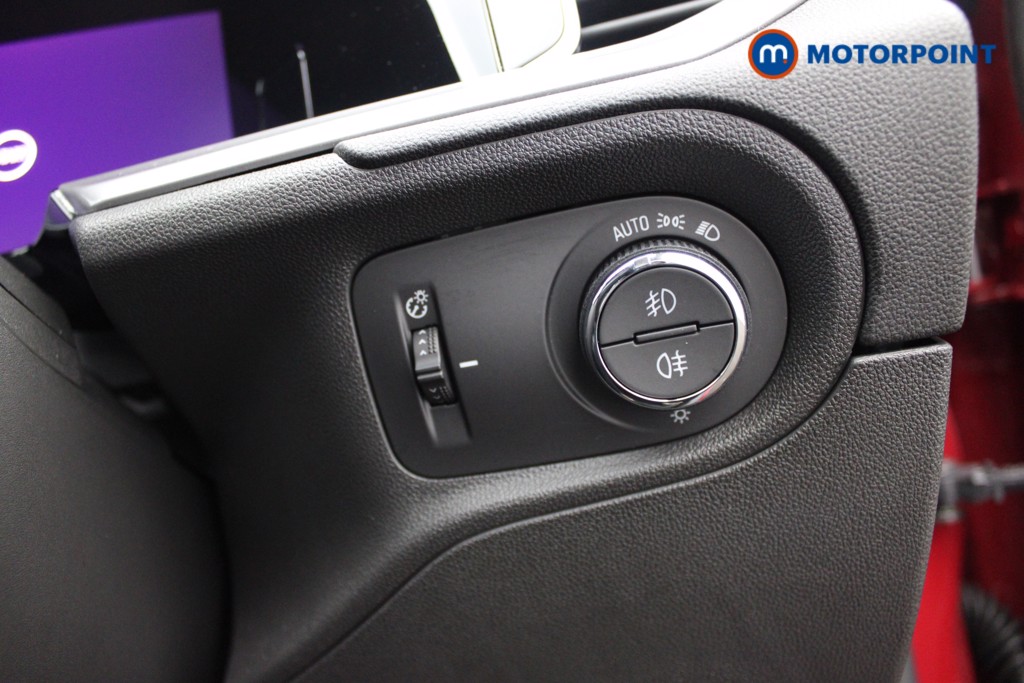 Vauxhall Grandland Ultimate Manual Petrol SUV - Stock Number (1547880) - 13th supplementary image