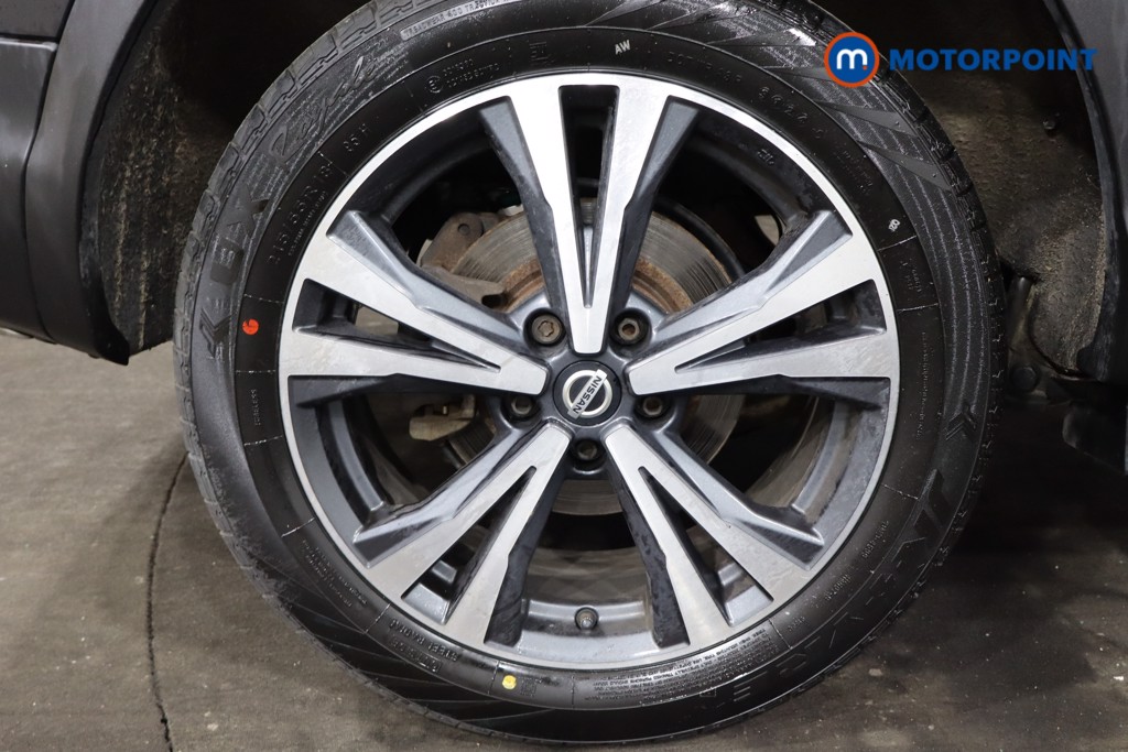 Nissan Qashqai N-Connecta Manual Petrol SUV - Stock Number (1548068) - 18th supplementary image