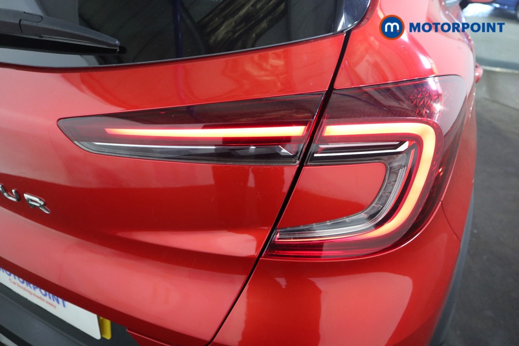 Renault Captur Iconic Manual Petrol SUV - Stock Number (1548236) - 19th supplementary image