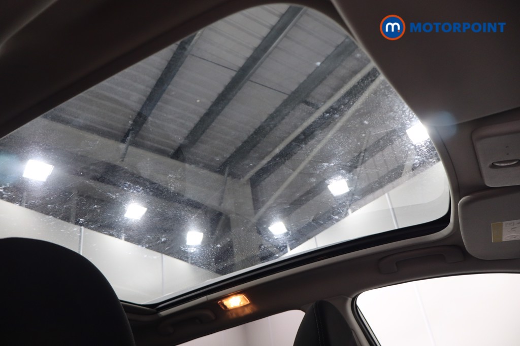Nissan Qashqai N-Connecta Automatic Petrol SUV - Stock Number (1549298) - 17th supplementary image