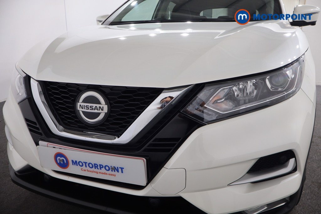 Nissan Qashqai N-Connecta Automatic Petrol SUV - Stock Number (1549298) - 24th supplementary image