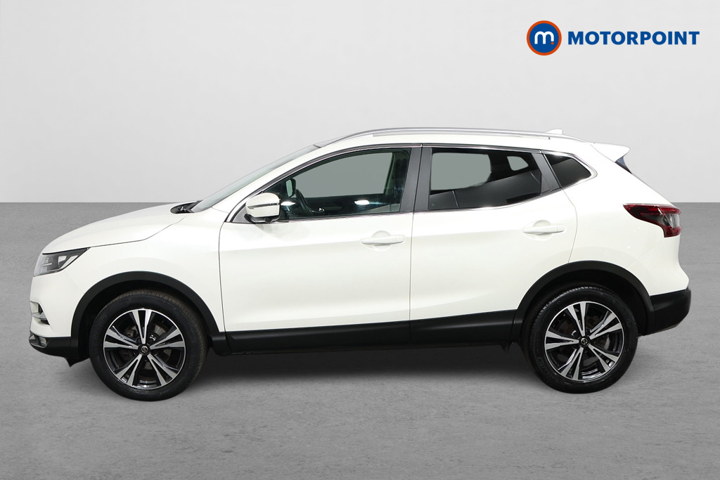 Nissan Qashqai N-Connecta Automatic Petrol SUV - Stock Number (1549298) - Passenger side