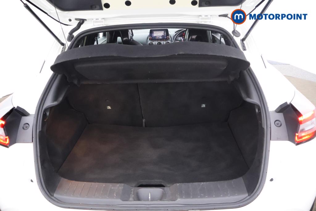 Nissan Juke Tekna Manual Petrol SUV - Stock Number (1550981) - 12th supplementary image