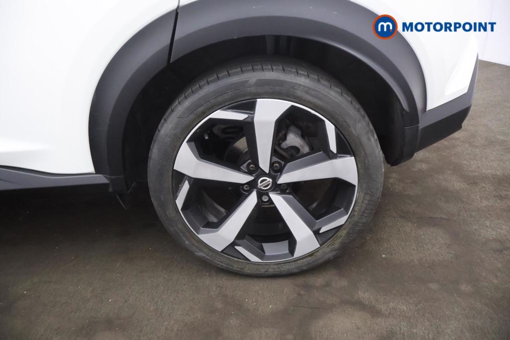 Nissan Juke Tekna Manual Petrol SUV - Stock Number (1550981) - 16th supplementary image