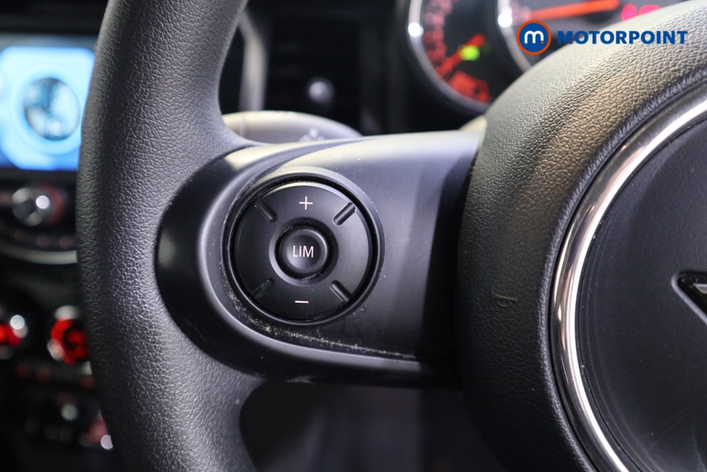 Mini Hatchback Cooper Classic Manual Petrol Hatchback - Stock Number (1551656) - 5th supplementary image