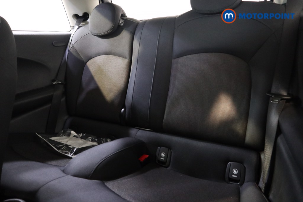 Mini Hatchback Cooper Classic Manual Petrol Hatchback - Stock Number (1551656) - 11th supplementary image