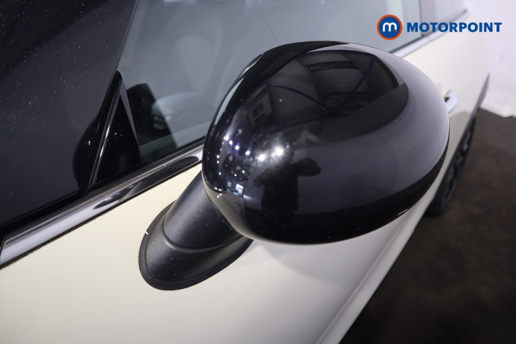 Mini Hatchback Cooper Classic Manual Petrol Hatchback - Stock Number (1551656) - 20th supplementary image