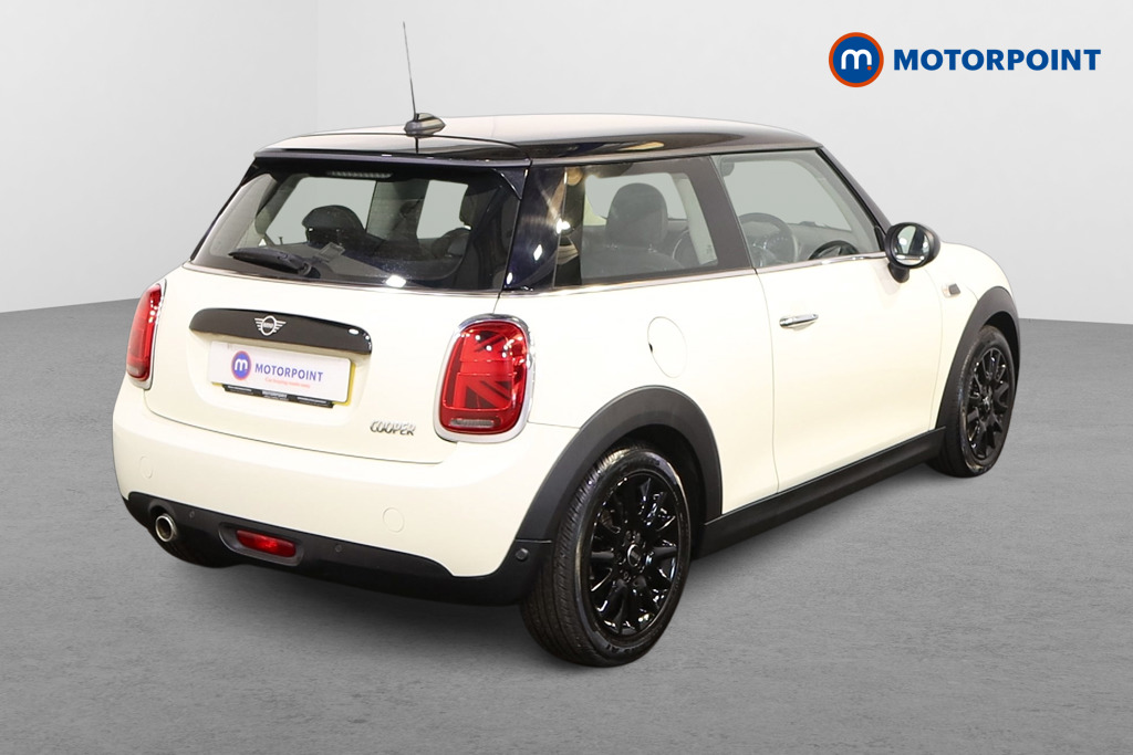 Mini Hatchback Cooper Classic Manual Petrol Hatchback - Stock Number (1551656) - Drivers side rear corner