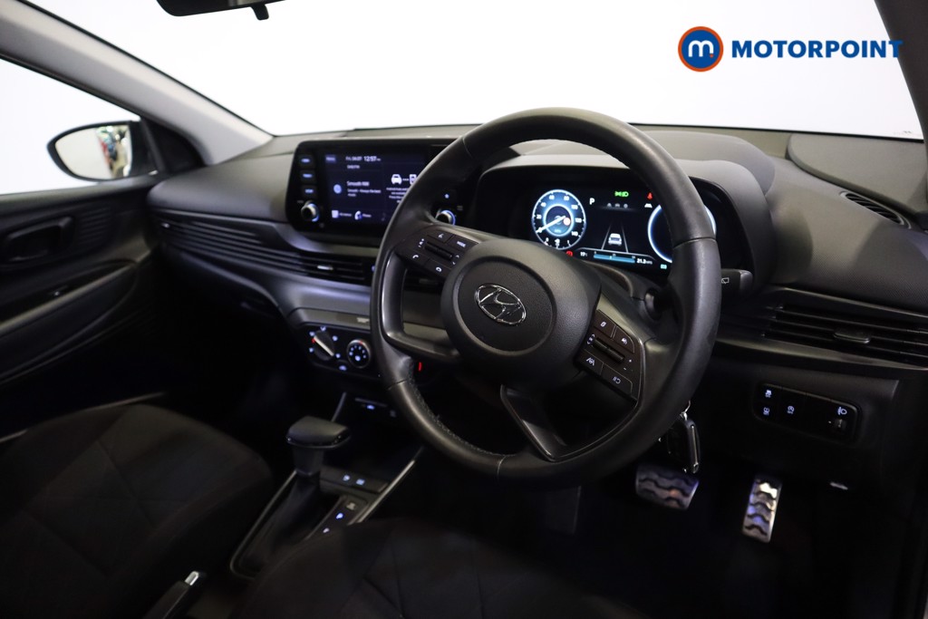 Hyundai Bayon Se Connect Automatic Petrol-Electric Hybrid SUV - Stock Number (1551802) - 1st supplementary image
