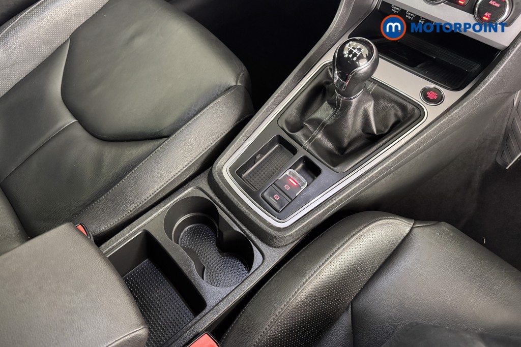 Seat Leon Xcellence Technology Manual Petrol Hatchback - Stock Number (1551863) - 9th supplementary image