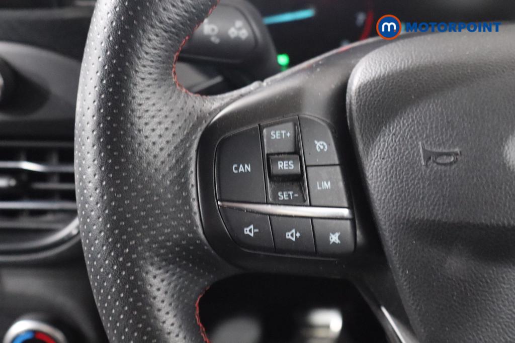 Ford Focus St-Line Edition Manual Petrol-Electric Hybrid Hatchback - Stock Number (1551955) - 9th supplementary image