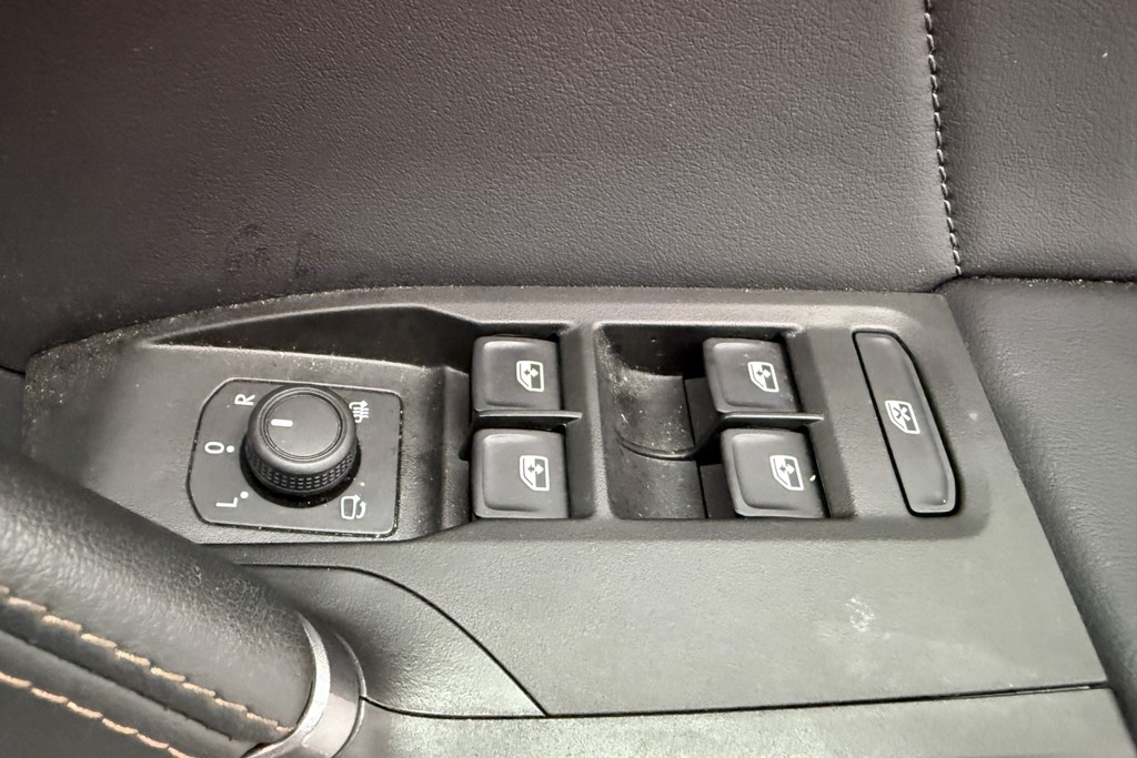 Cupra Formentor V1 Automatic Petrol Plug-In Hybrid SUV - Stock Number (1552724) - 16th supplementary image