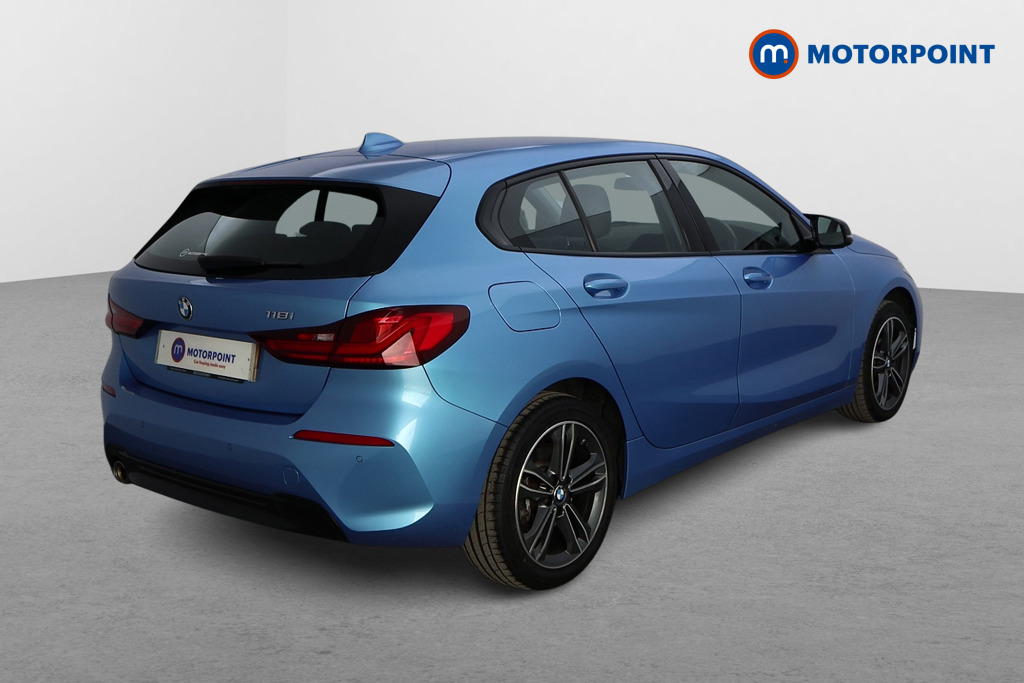 BMW 1 Series Sport Manual Petrol Hatchback - Stock Number (1553187) - Drivers side rear corner