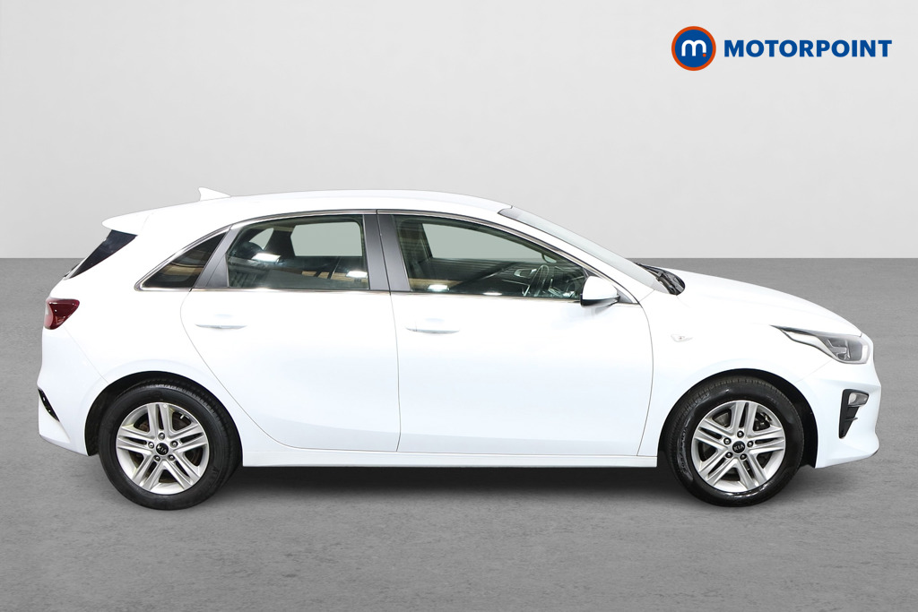 KIA Ceed 2 Manual Petrol Hatchback - Stock Number (1553240) - Drivers side