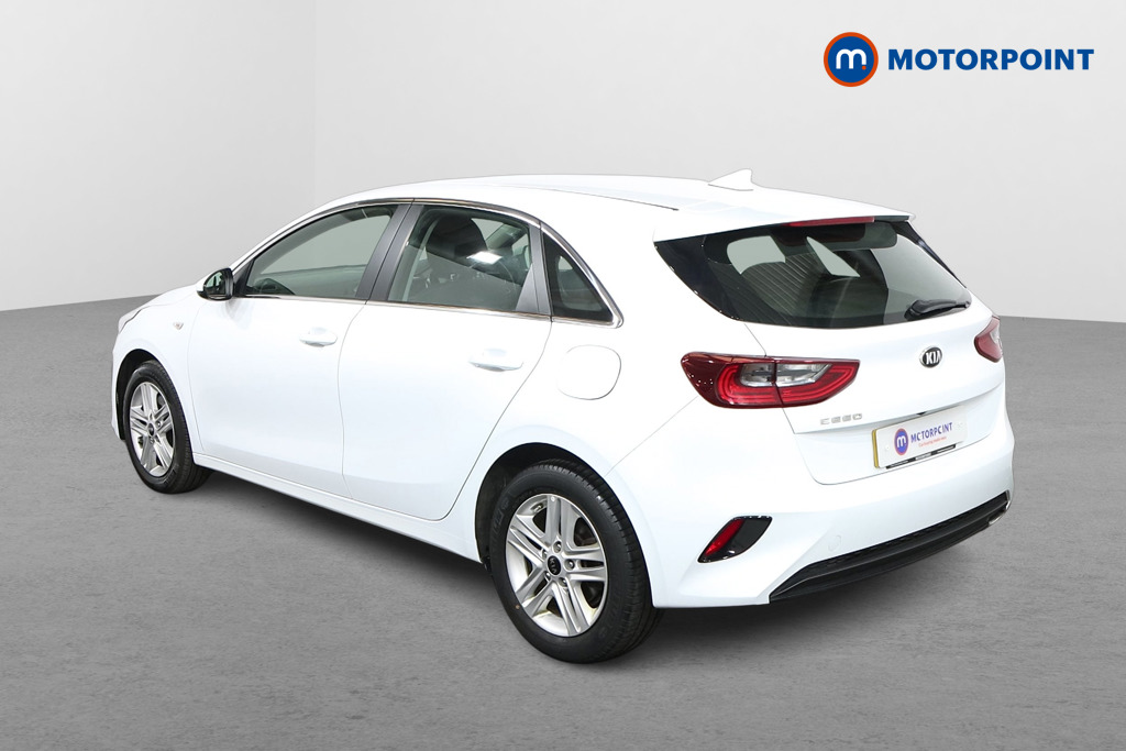 KIA Ceed 2 Manual Petrol Hatchback - Stock Number (1553240) - Passenger side rear corner