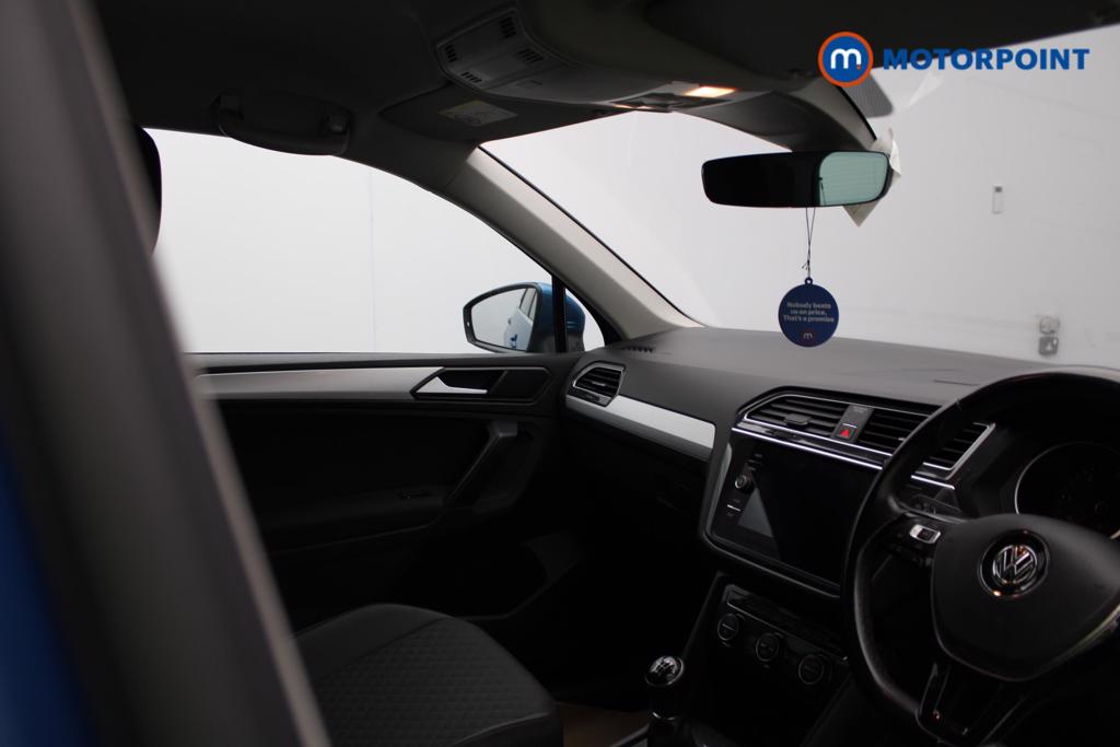 Volkswagen Tiguan SE Manual Diesel SUV - Stock Number (1553272) - 9th supplementary image