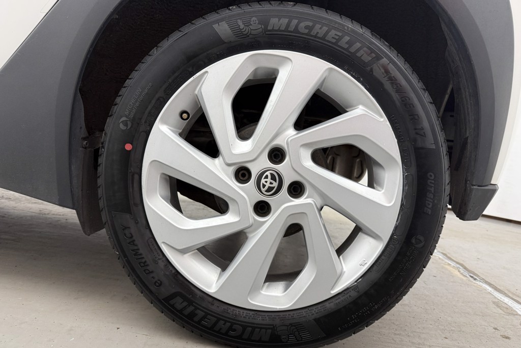 Toyota Aygo X Pure Manual Petrol Hatchback - Stock Number (1553355) - 26th supplementary image
