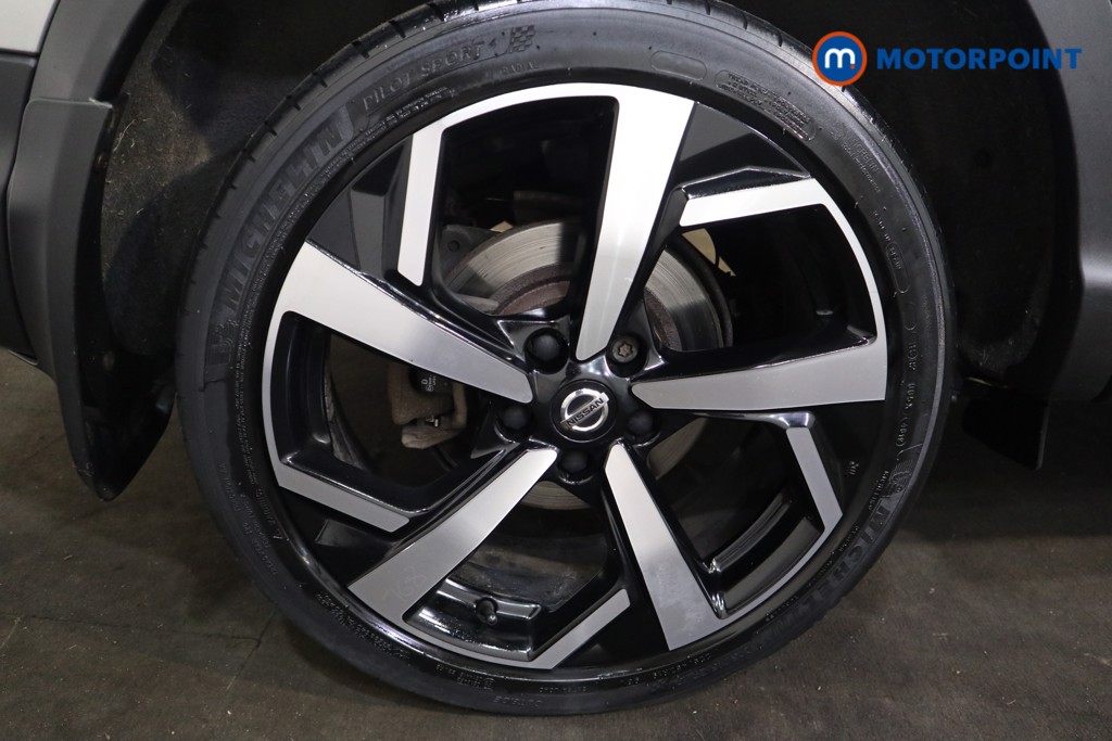 Nissan Qashqai Tekna Automatic Petrol SUV - Stock Number (1553501) - 14th supplementary image