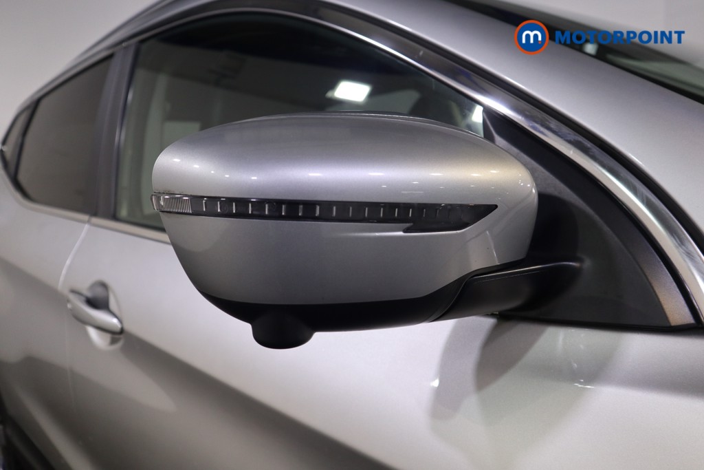 Nissan Qashqai Tekna Automatic Petrol SUV - Stock Number (1553501) - 22nd supplementary image