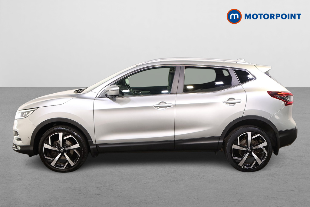 Nissan Qashqai Tekna Automatic Petrol SUV - Stock Number (1553501) - Passenger side