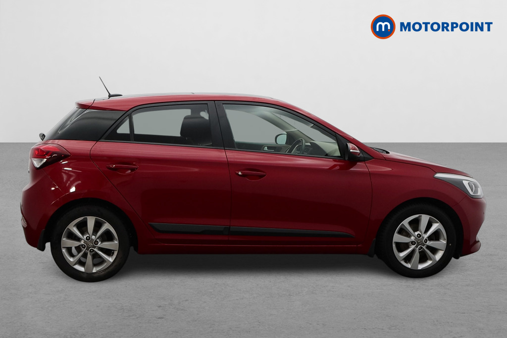 Hyundai I20 Premium Se Manual Petrol Hatchback - Stock Number (1553879) - Drivers side