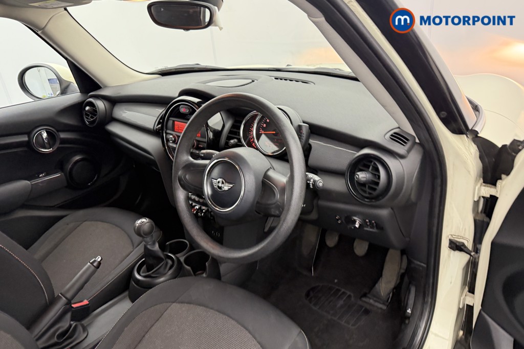 Mini Hatchback Cooper Manual Petrol Hatchback - Stock Number (1553896) - 3rd supplementary image