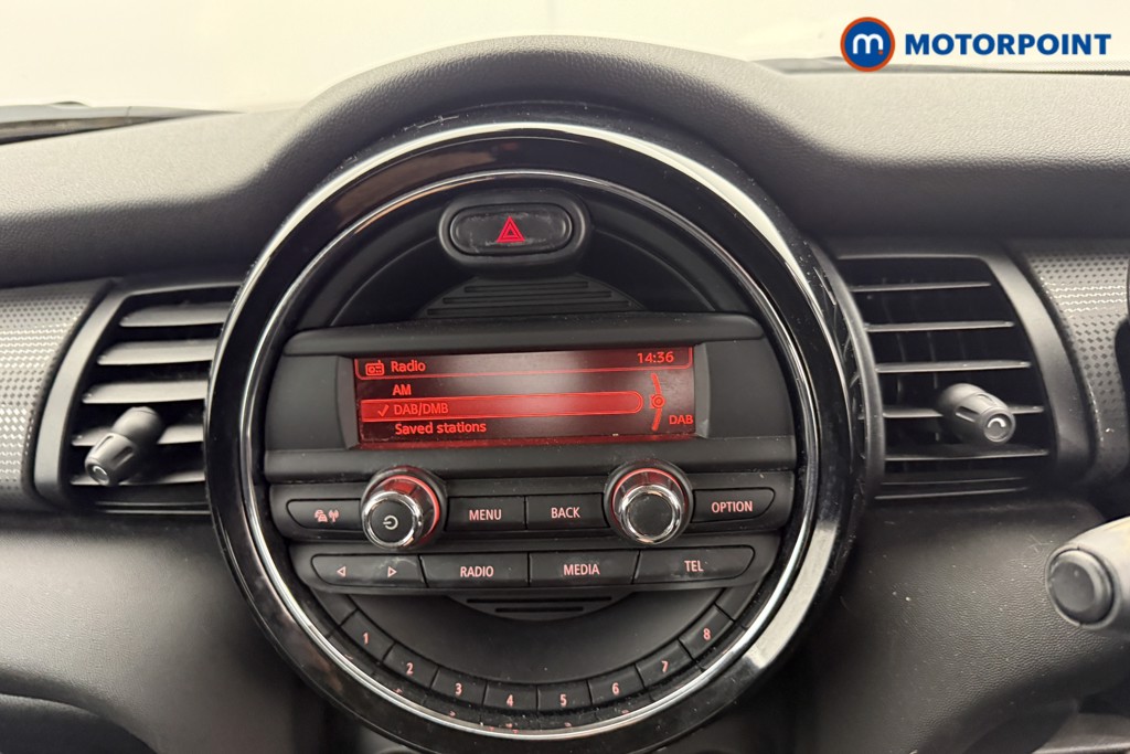Mini Hatchback Cooper Manual Petrol Hatchback - Stock Number (1553896) - 5th supplementary image
