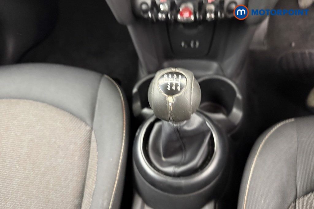 Mini Hatchback Cooper Manual Petrol Hatchback - Stock Number (1553896) - 7th supplementary image
