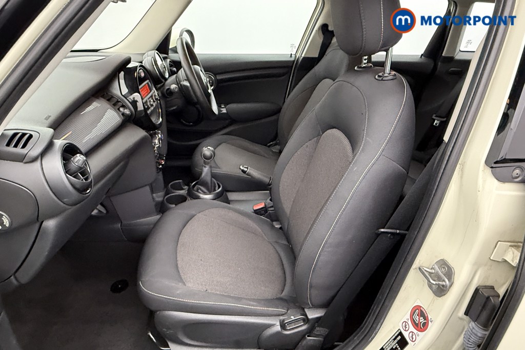 Mini Hatchback Cooper Manual Petrol Hatchback - Stock Number (1553896) - 13th supplementary image