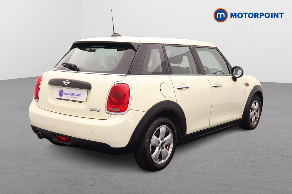Mini Hatchback Cooper Manual Petrol Hatchback - Stock Number (1553896) - Drivers side rear corner