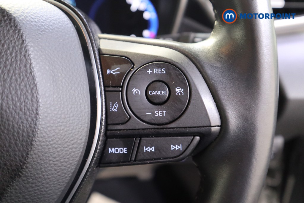 Toyota Corolla Excel Automatic Petrol-Electric Hybrid Hatchback - Stock Number (1554178) - 6th supplementary image