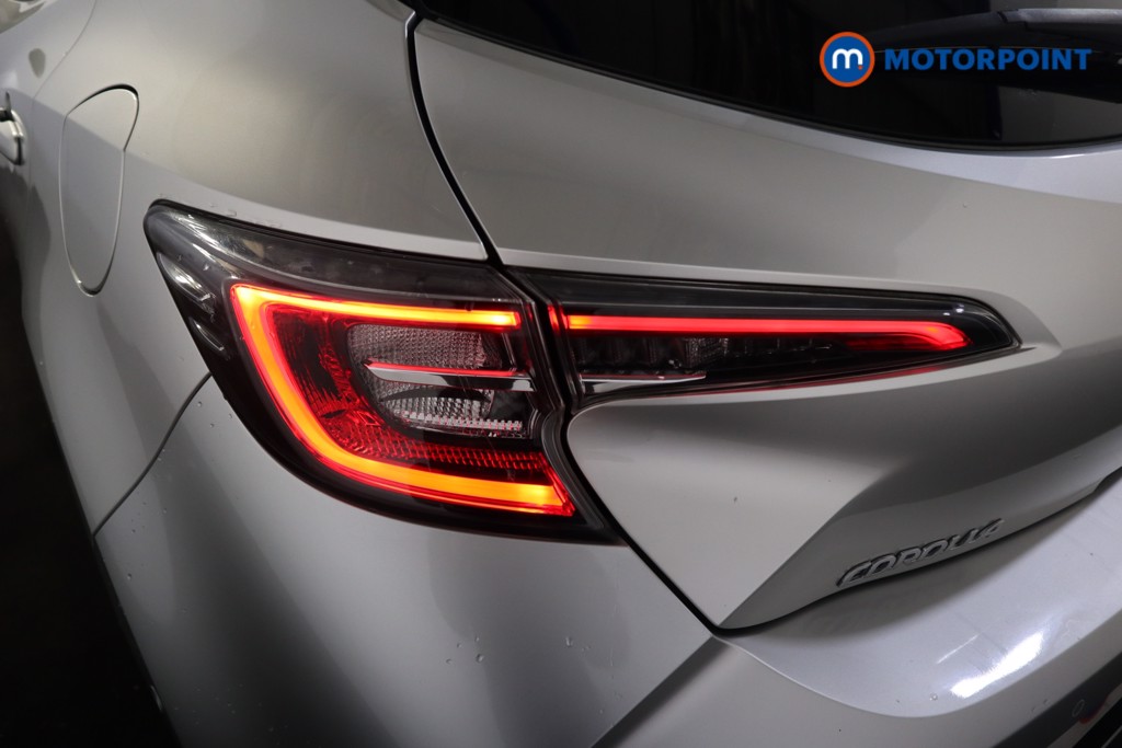 Toyota Corolla Excel Automatic Petrol-Electric Hybrid Hatchback - Stock Number (1554178) - 18th supplementary image