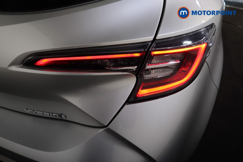 Toyota Corolla Excel Automatic Petrol-Electric Hybrid Hatchback - Stock Number (1554178) - 19th supplementary image