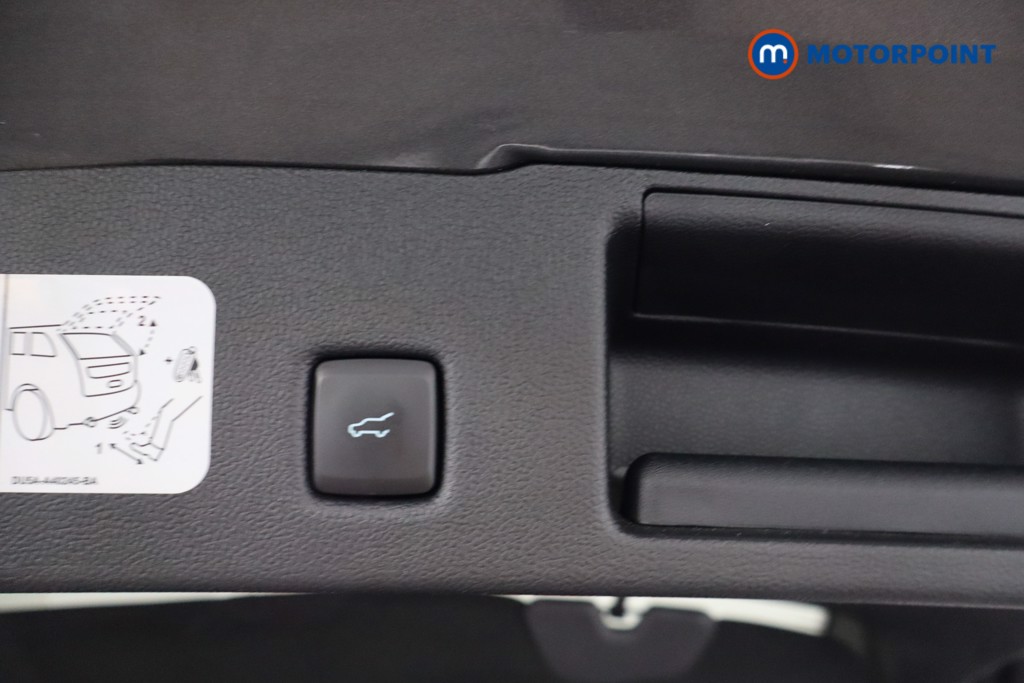 Ford Kuga St-Line X Automatic Petrol Plug-In Hybrid SUV - Stock Number (1555427) - 34th supplementary image