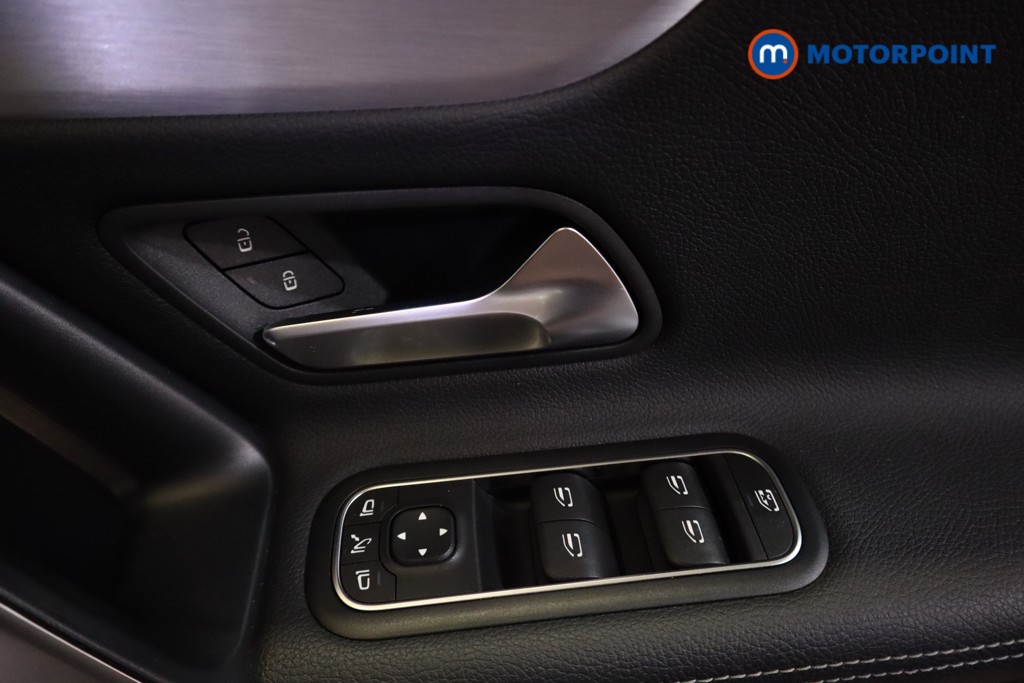 Mercedes-Benz A Class Premium Plus Edition Automatic Petrol Hatchback - Stock Number (1555473) - 4th supplementary image
