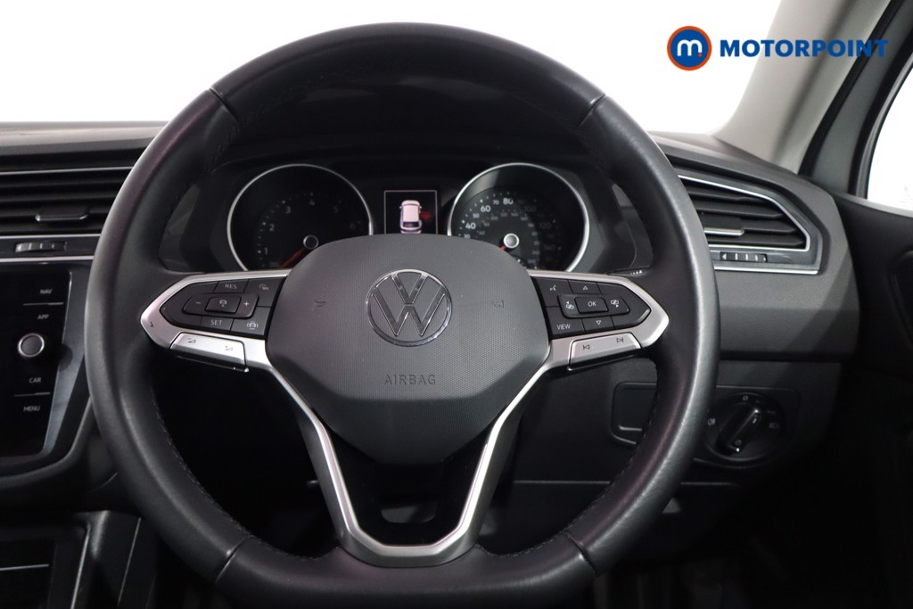 Volkswagen Tiguan Life Automatic Petrol SUV - Stock Number (1555488) - 6th supplementary image