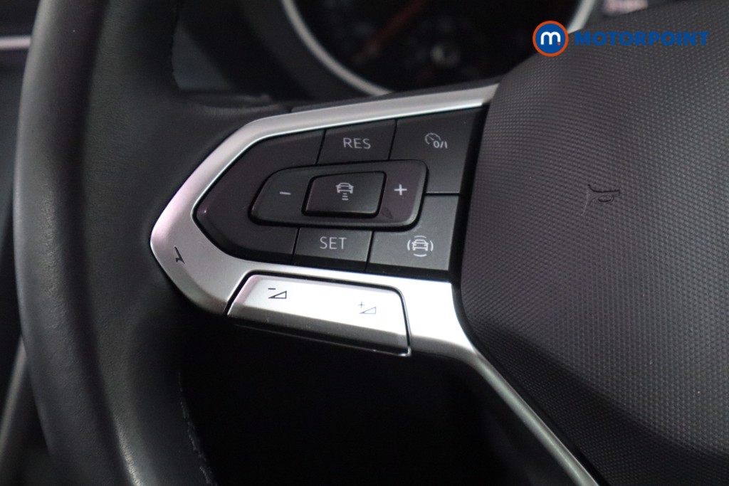 Volkswagen Tiguan Life Automatic Petrol SUV - Stock Number (1555488) - 7th supplementary image