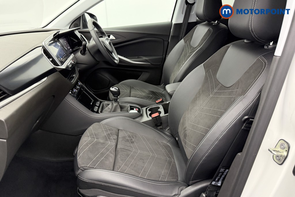 Vauxhall Grandland Ultimate Manual Petrol SUV - Stock Number (1555523) - 23rd supplementary image