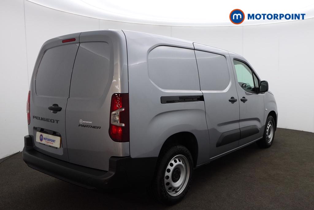 Peugeot Partner Professional Manual Diesel Panel Van - Stock Number (1555885) - Drivers side rear corner