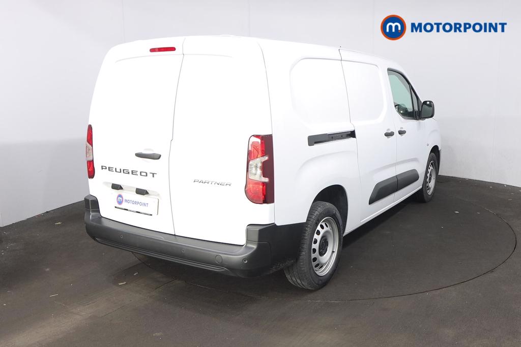 Peugeot Partner Professional Manual Diesel Panel Van - Stock Number (1555905) - Drivers side rear corner