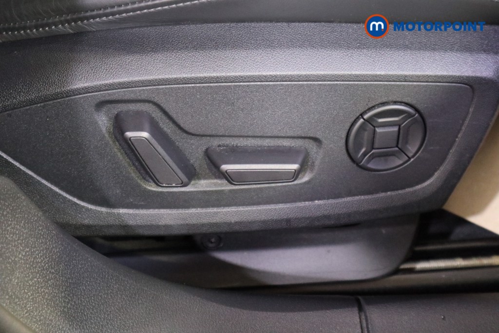 Audi A6 S Line Automatic Petrol Estate - Stock Number (1556019) - 13th supplementary image