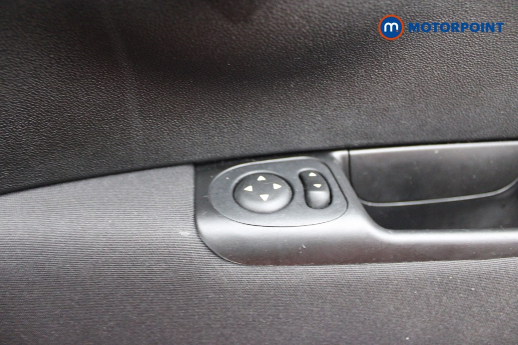 Fiat 500 1.0 Mild Hybrid 3Dr Manual Petrol-Electric Hybrid Hatchback - Stock Number (1556143) - 16th supplementary image